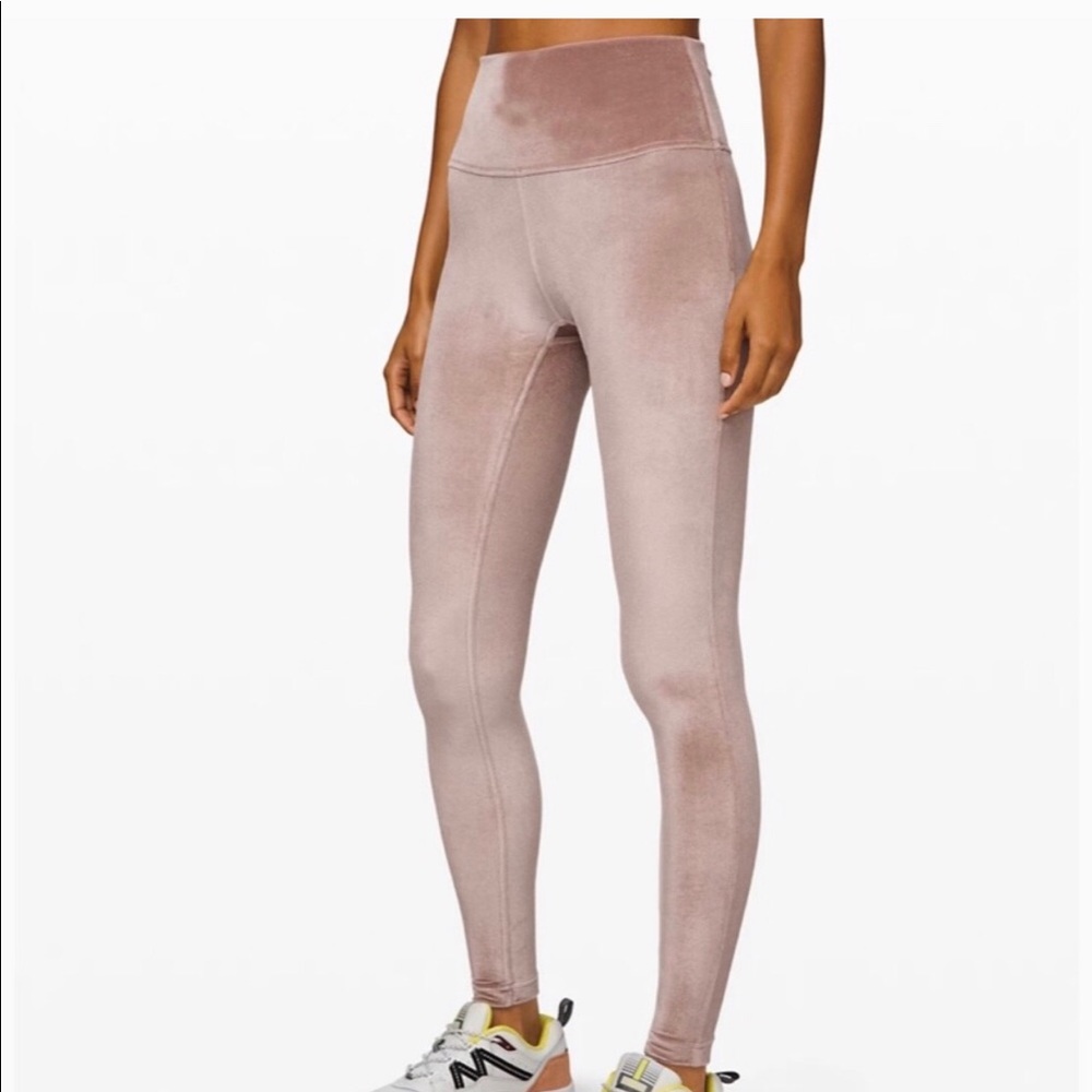 Lululemon Velvet Wunder Lounge NWOT